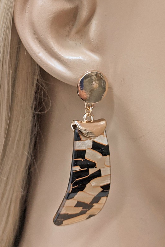 LADIES DANGLE EARRINGS